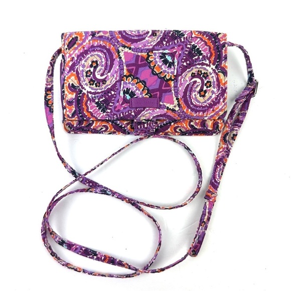 Vera Bradley Handbags - Vera Bradley Riley Crossbody Wallet Dreamy Quilted Floral RFID Handbag